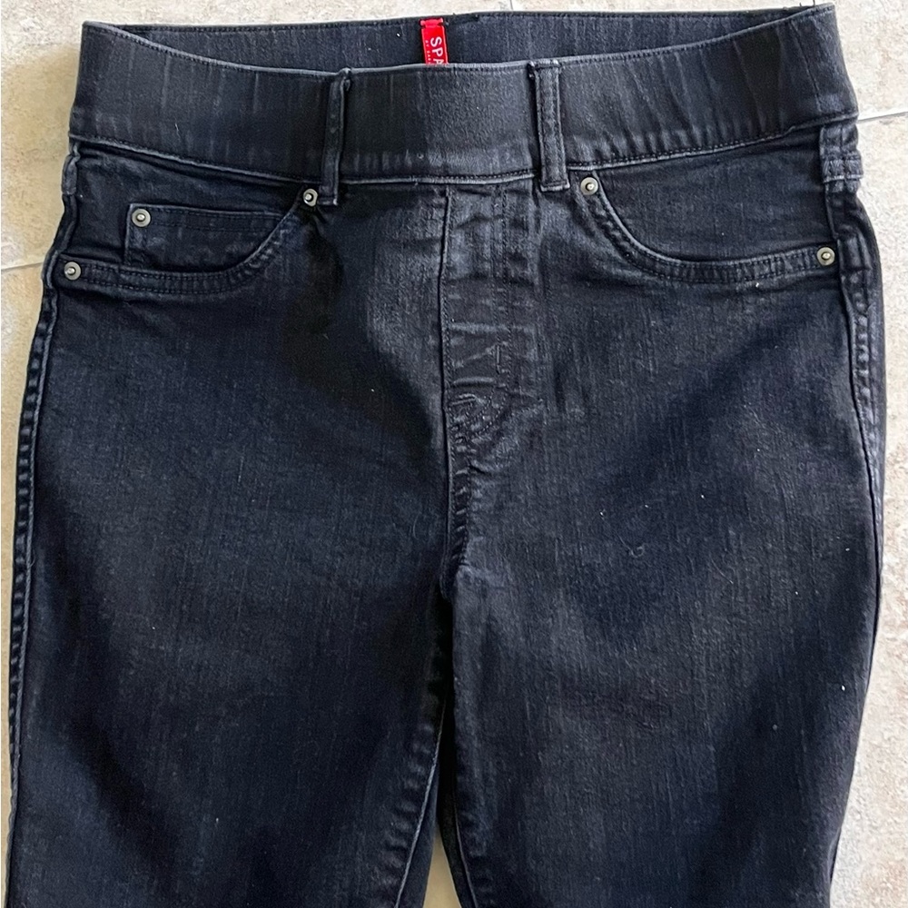 Beautiful Spanx Jeans Pockets Small Ankle Black Minimalist Pull on